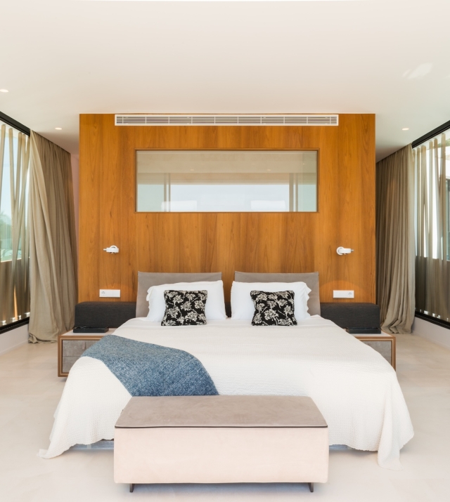 Resa Estates Villa Can Furnet ibiza bedroom.jpg